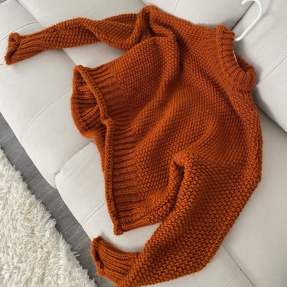 Forever 21 Knit sweater